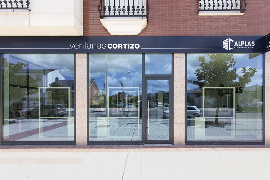 Ventanas Calplas - janelas de alumínio e PVC Cortizo