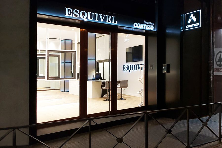 Esquivel - janelas de alumínio e PVC Cortizo