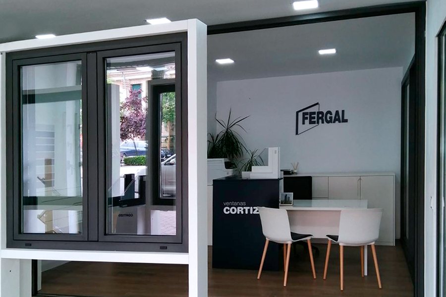 Fergal Villaviciosa - imagen 2 - janelas de alumínio e PVC Cortizo