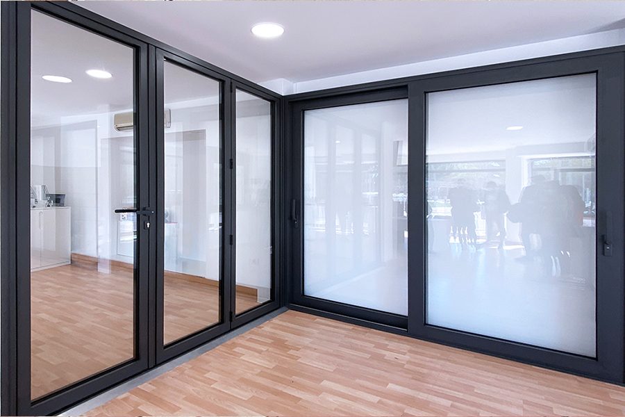 Showroom GOVI - janelas de alumínio e PVC Cortizo