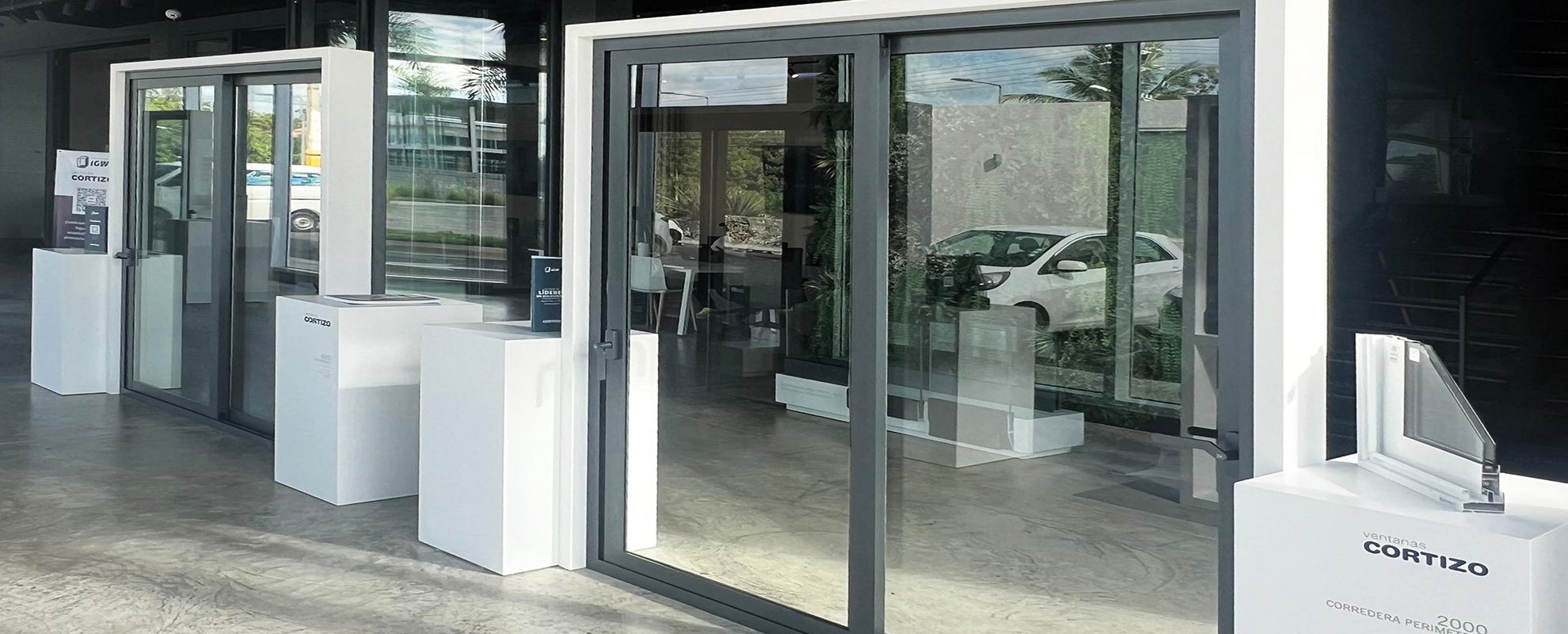 Exposición Janelas Cortizo en IGW - janelas de alumínio e PVC Cortizo