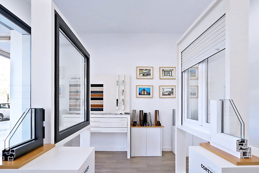 Showroom Klipervip Huelva - janelas de alumínio e PVC Cortizo