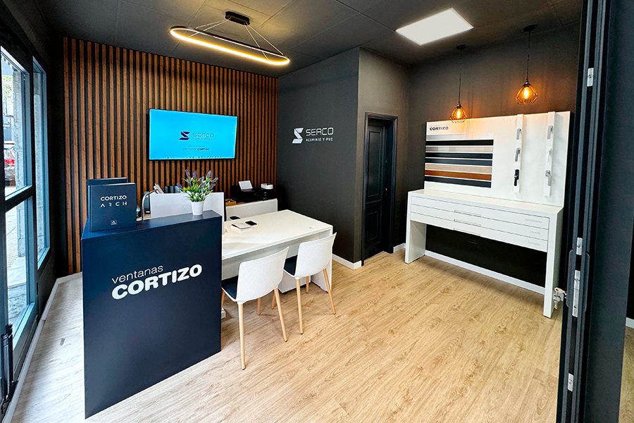 Showroom Serco - janelas de alumínio e PVC Cortizo