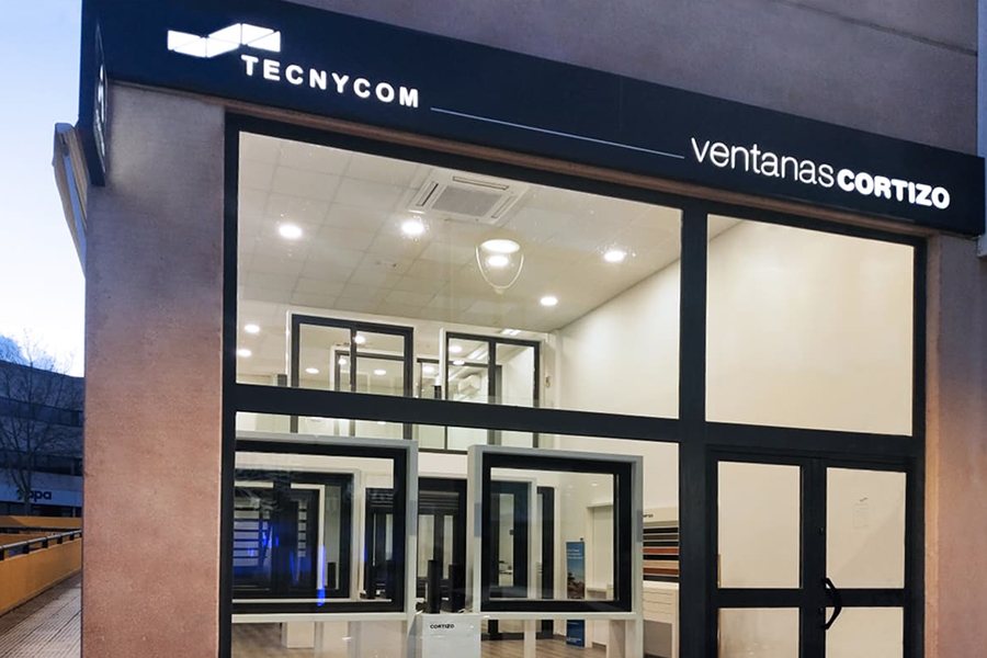 Tecnycom Las Rozas - janelas de alumínio e PVC Cortizo